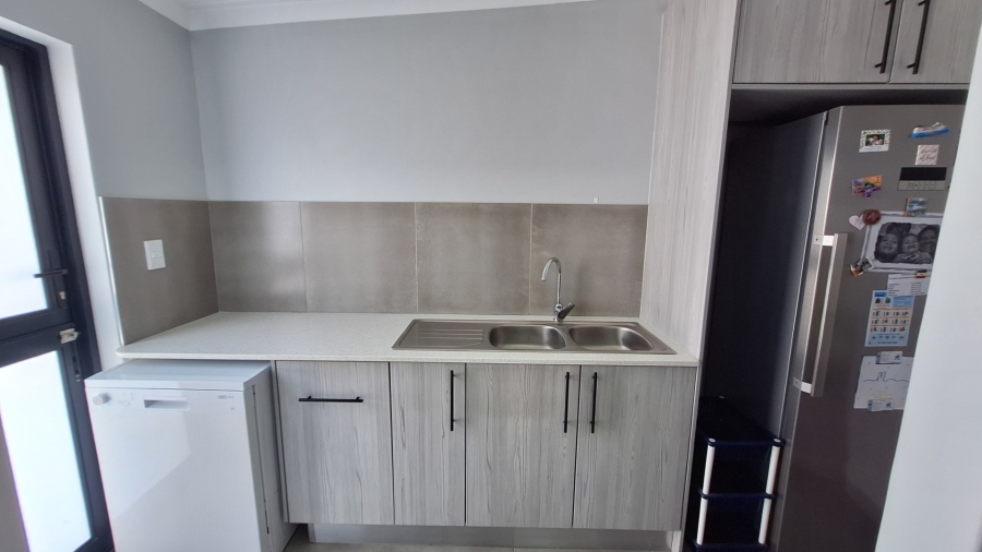 3 Bedroom Property for Sale in Atlantic Waves Estate Western Cape